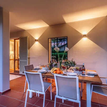 빌라 Regina Villa, By The In 마리아나디피에트라산타