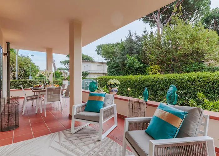 Regina Villa, By The In 마리아나디피에트라산타