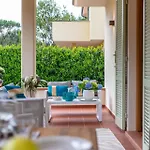 Regina Villa, By The In Villa *