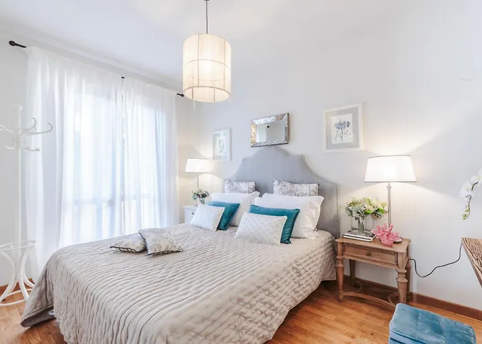 Regina Villa, By The In Villa *