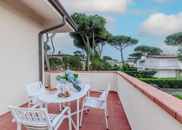 Villa Regina Villa, By The In