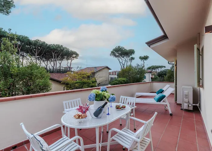 Regina Villa, By The In *