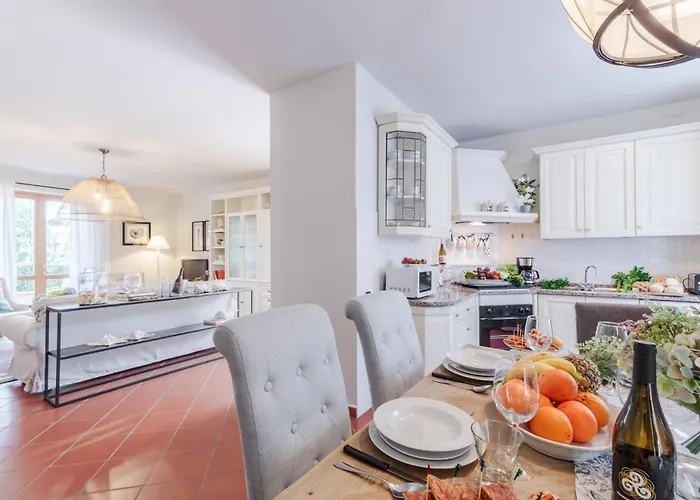 Regina Villa, By The In